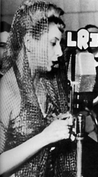 Eva broadcasting, October 1944