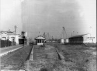 Los Toldos train station